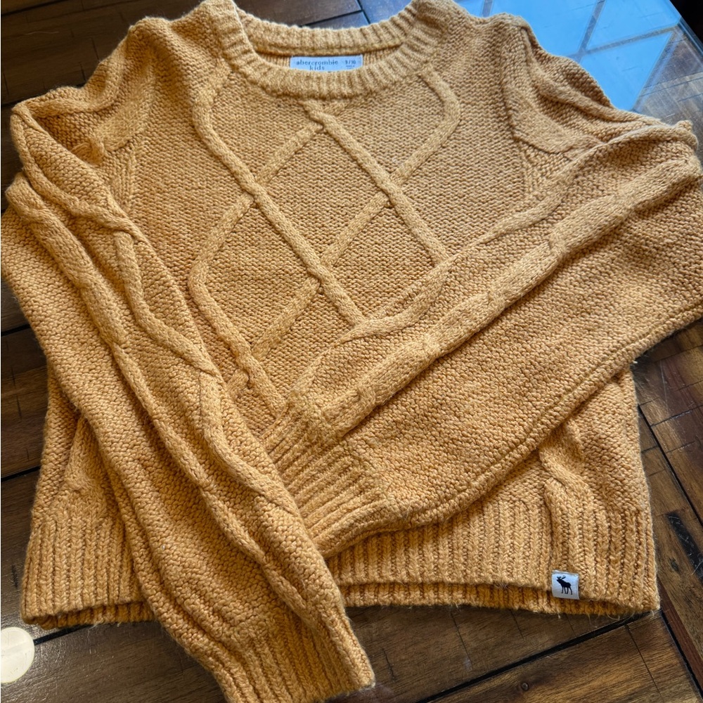 Abercrombie, kids, mustard, yellow crewneck sweater size 9/10